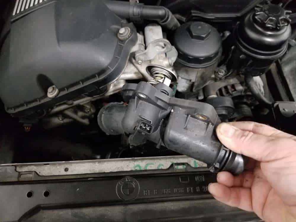 See C3829 repair manual